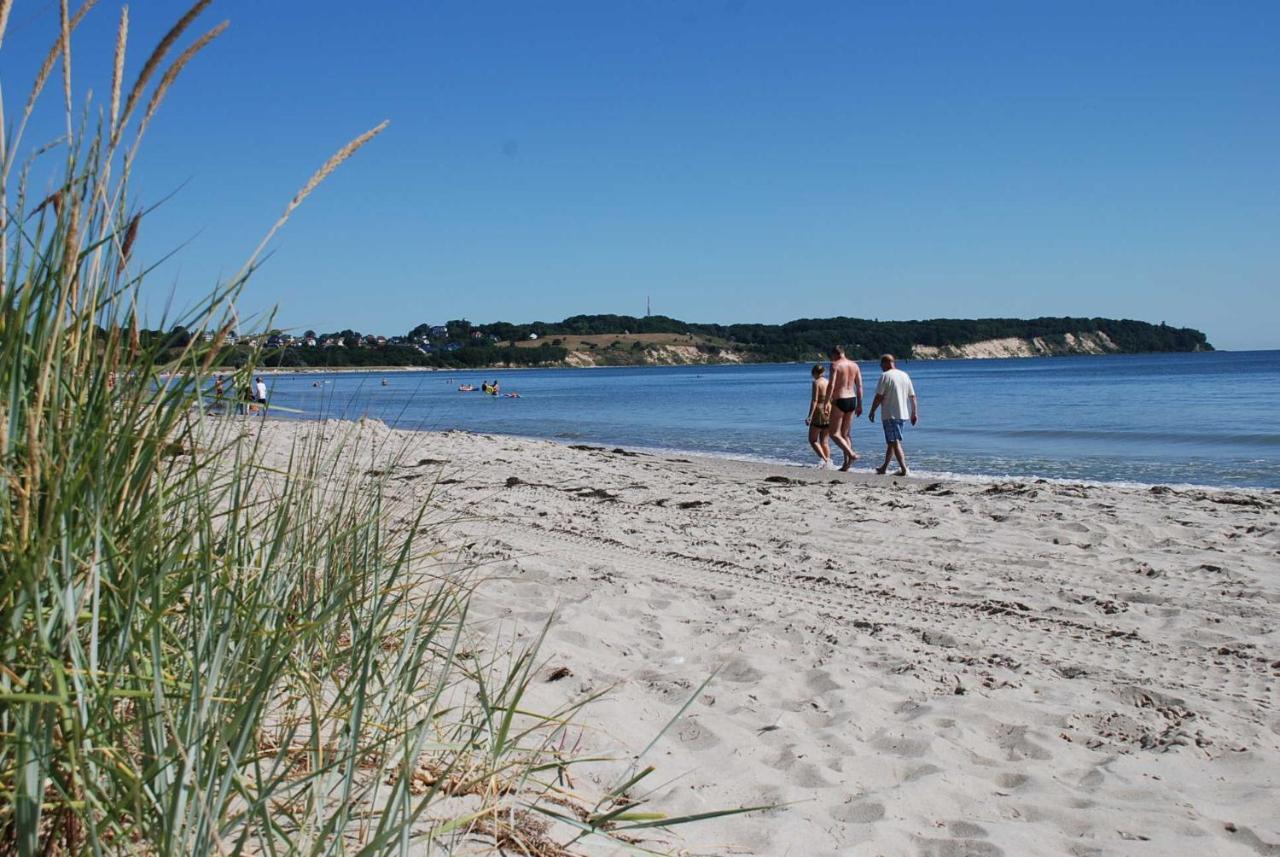 Strandhaus Lobbe - Fewo 45499 外观 照片